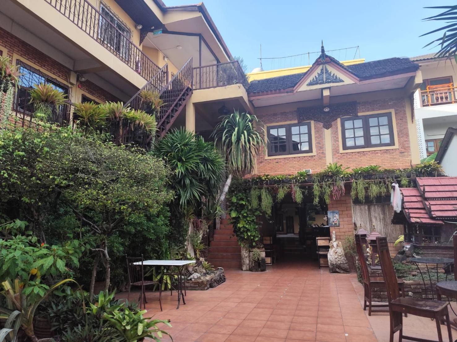 S.K. House 1 Hotel Csiangmaj Kültér fotó
